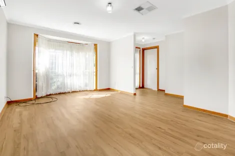 Property photo of 14 Rule Close Mill Park VIC 3082