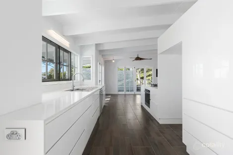 Property photo of 12 Kerenjon Avenue Buderim QLD 4556