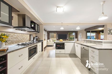 Property photo of 8 Classic Drive Mooroolbark VIC 3138