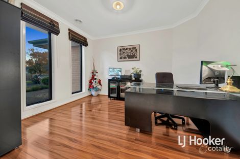 Property photo of 4 Devaney Avenue Lynbrook VIC 3975