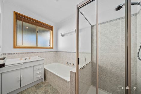 Property photo of 35 Buckingham Drive Howrah TAS 7018
