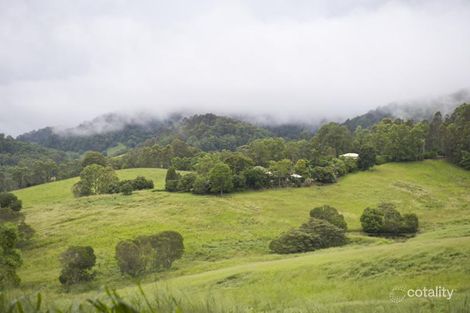 1114 Tin Can Bay Rd, Ross Creek, QLD 4570