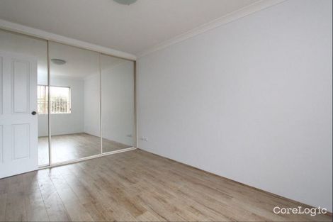 Property photo of 7/26-32 Shaftesbury Street Carlton NSW 2218