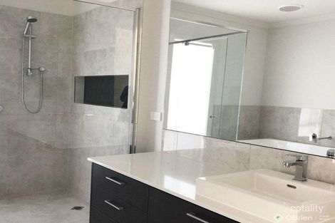 Property photo of 9 Mako Drive San Remo VIC 3925