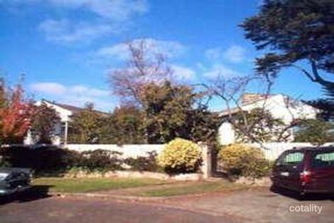 Property photo of 2 Glover Court Toorak VIC 3142