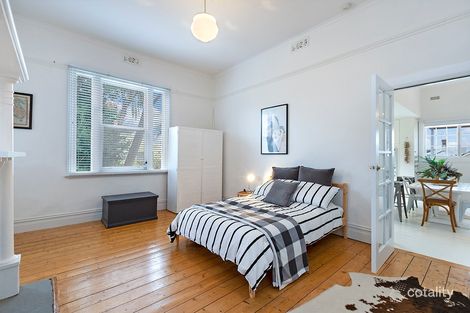 Property photo of 16 Clarendon Street Hamilton VIC 3300