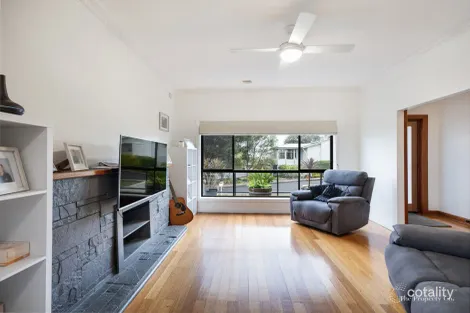 Property photo of 10 Mackenzie Street Mount Gambier SA 5290