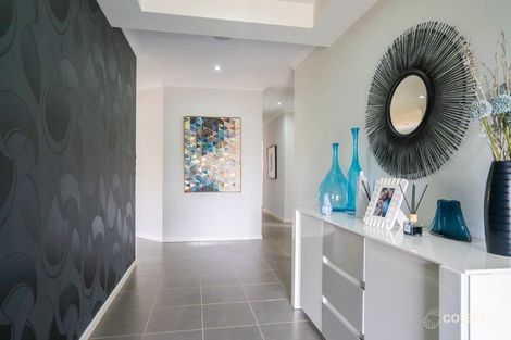 Property photo of 30 Woodlea Boulevard Aintree VIC 3336