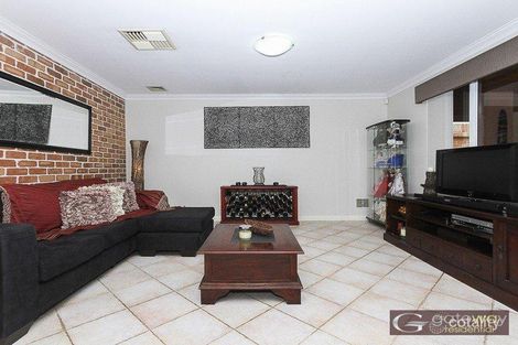 Property photo of 9 Davidia Lake Drive Canning Vale WA 6155