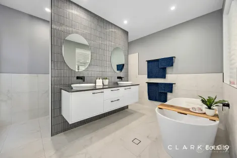 Property photo of 8 Tramea Way Chisholm NSW 2322