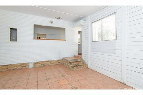 Property photo of 7 Selwyn Street North Booval QLD 4304