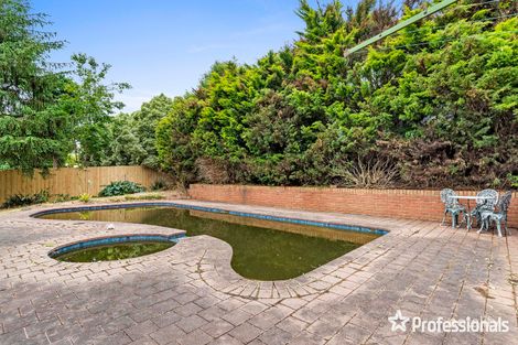 Property photo of 3 Drummer Hill Lane Mooroolbark VIC 3138