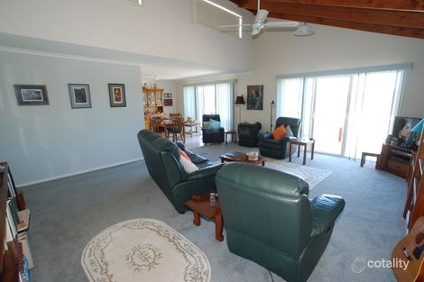 101 Toorak Ave, Loch Sport, VIC 3851