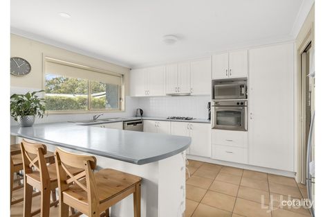 Property photo of 11 Magnolia Close Jerrabomberra NSW 2619