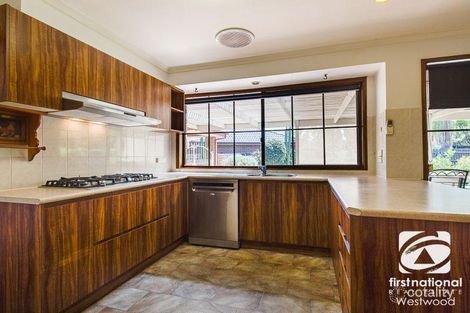 Property photo of 5 Kolan Court Werribee VIC 3030