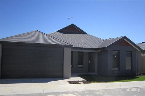 Property photo of 2/5 Arpent Link Brabham WA 6055