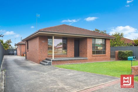 Property photo of 135 Shellharbour Road Warilla NSW 2528