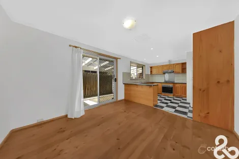 Property photo of 14 Meldrum Avenue Mill Park VIC 3082