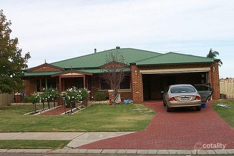 Property photo of 6 Bernley Drive Viveash WA 6056