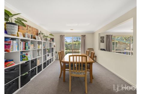 Property photo of 11 Magnolia Close Jerrabomberra NSW 2619