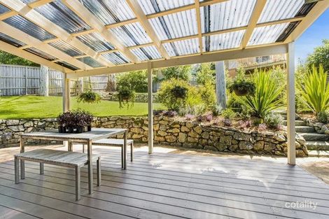 Property photo of 5 Jacaranda Avenue Glenning Valley NSW 2261