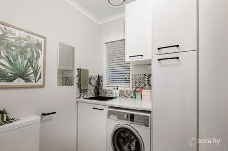 Property photo of 5/17 Fullwood Parade Doncaster East VIC 3109