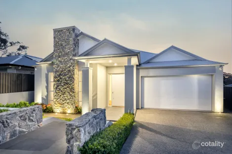 Property photo of 7 Symon Crescent Craigburn Farm SA 5051