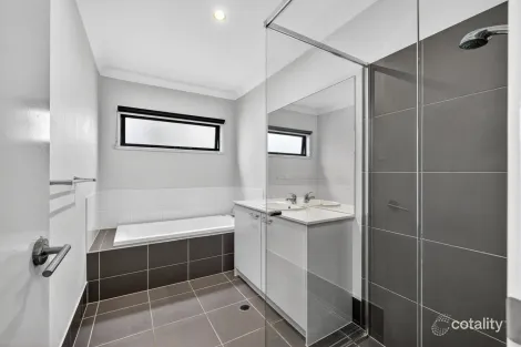 Property photo of 8 Sunny Lane Birtinya QLD 4575
