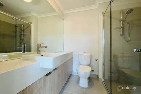 Property photo of 38 Everfair Crescent Officer VIC 3809