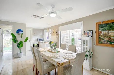 Property photo of 7 Peter Pan Crescent Kurunjang VIC 3337