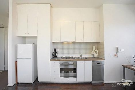 Property photo of 9/10 Carlisle Street St Kilda VIC 3182