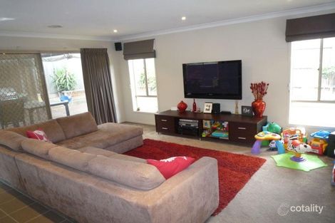 46 Norvel Rd, Ferntree Gully, VIC 3156