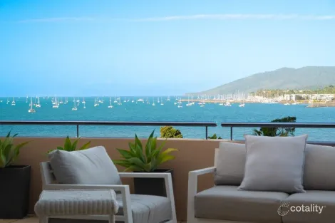 Property photo of 6 Palm Drive Cannonvale QLD 4802