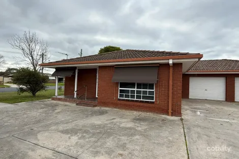 1/418w Ross Cct, Lavington, NSW 2641