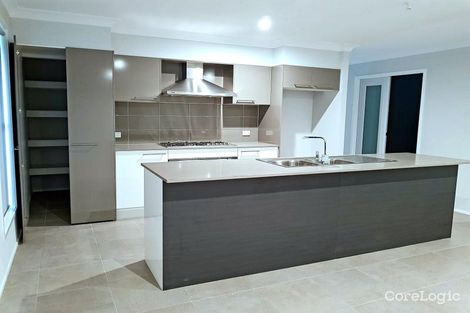 Property photo of 15 Cloverfield Place Horsley NSW 2530