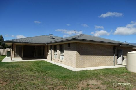 Property photo of 16 Sommerfeld Crescent Chinchilla QLD 4413