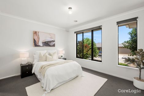 Property photo of 8 Cortona Place Waurn Ponds VIC 3216