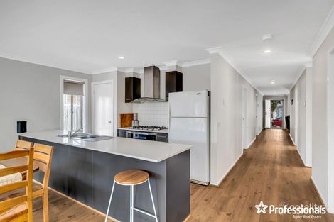 Property photo of 36 Wakefields Drive Brookfield VIC 3338