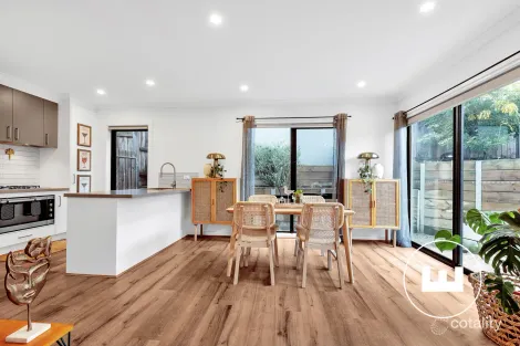 Property photo of 3/14 Outlook Drive Berwick VIC 3806