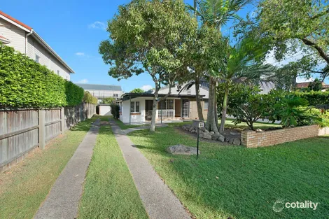 56 Pring St, Hendra, QLD 4011