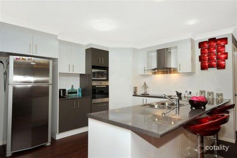 Property photo of 3 Wren Street Highfields QLD 4352