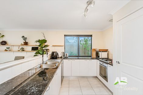 Property photo of 13 Janga Court Wanneroo WA 6065