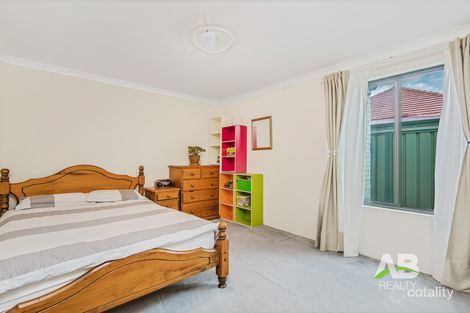 Property photo of 13 Janga Court Wanneroo WA 6065
