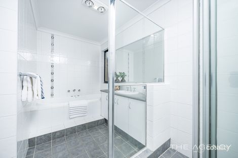 Property photo of 19 Cockleshell Brace Jindalee WA 6036