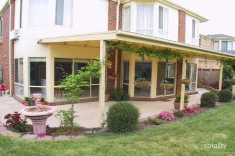 Property photo of 10 Cremin Court Rowville VIC 3178