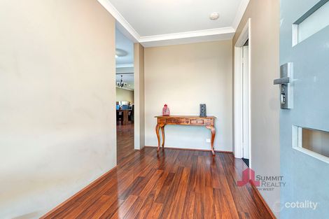 Property photo of 12 Libra Way Australind WA 6233