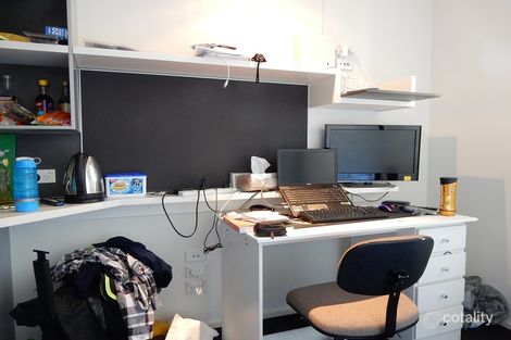 Property photo of 204/24-30 Barkly Place Carlton VIC 3053