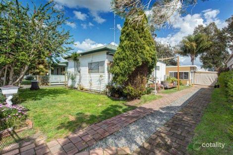 Property photo of 19 Albert Street Swansea NSW 2281