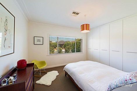 Property photo of 20 Bird Avenue Northcote VIC 3070