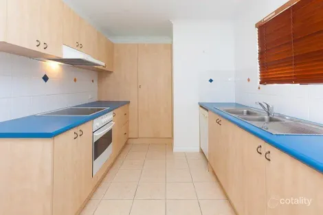 Property photo of 11/24 Grosvenor Street Balmoral QLD 4171